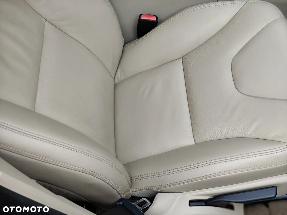 Volvo XC 60 D4 R-Design Kinetic - 18