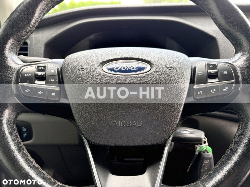 Ford Transit - 22