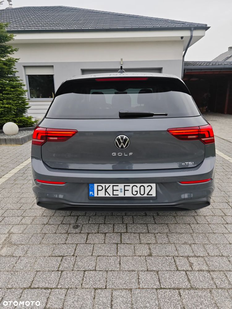 Volkswagen Golf - 9