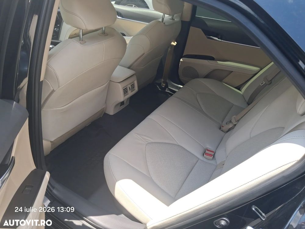 Toyota Camry 2.5 Business - 7