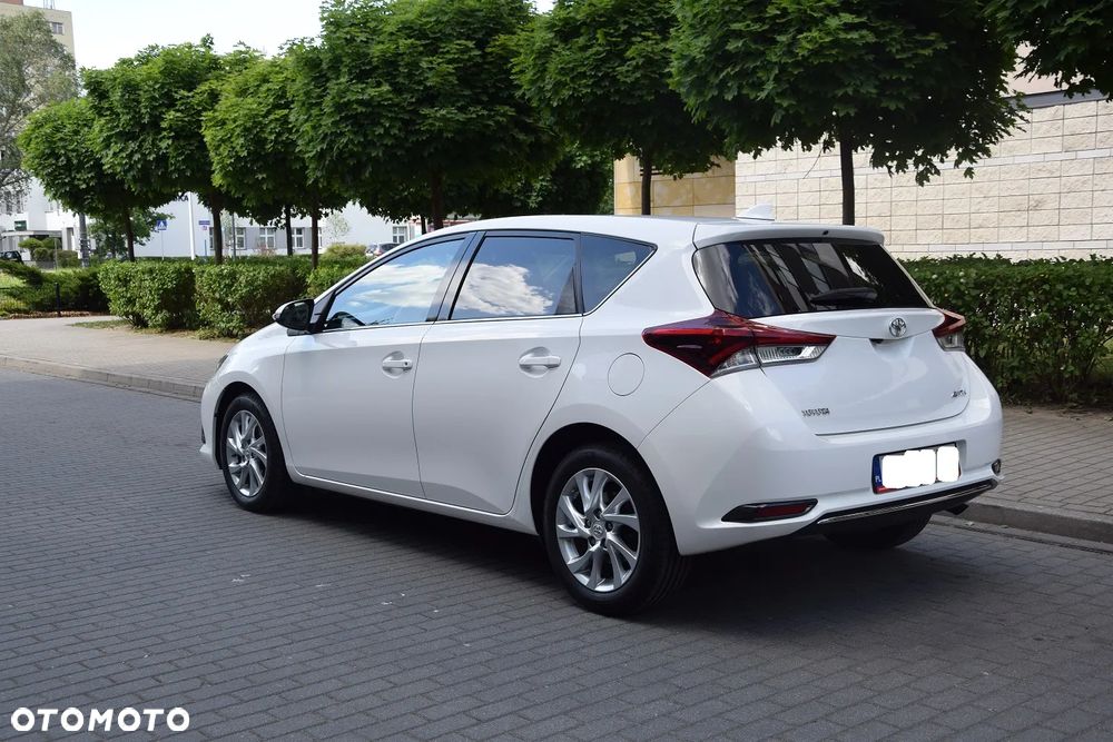 Toyota Auris 1.33 VVT-i Premium - 8