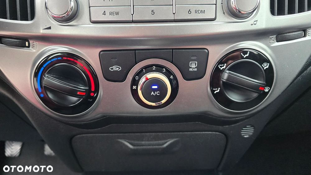 Hyundai i20 - 19