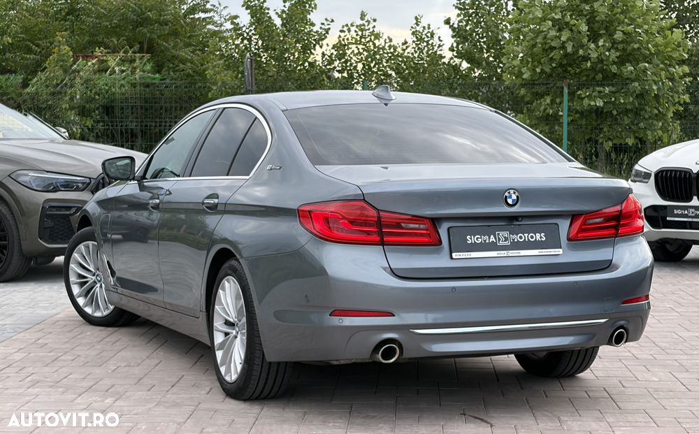 BMW 5 Series 2017 photo 5