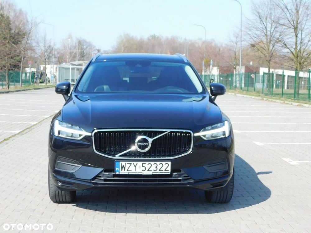Volvo XC 60 D3 Momentum Pro - 24