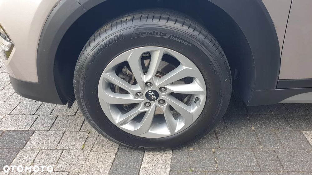 Hyundai Tucson blue 1.6 GDi 2WD Navi - 35