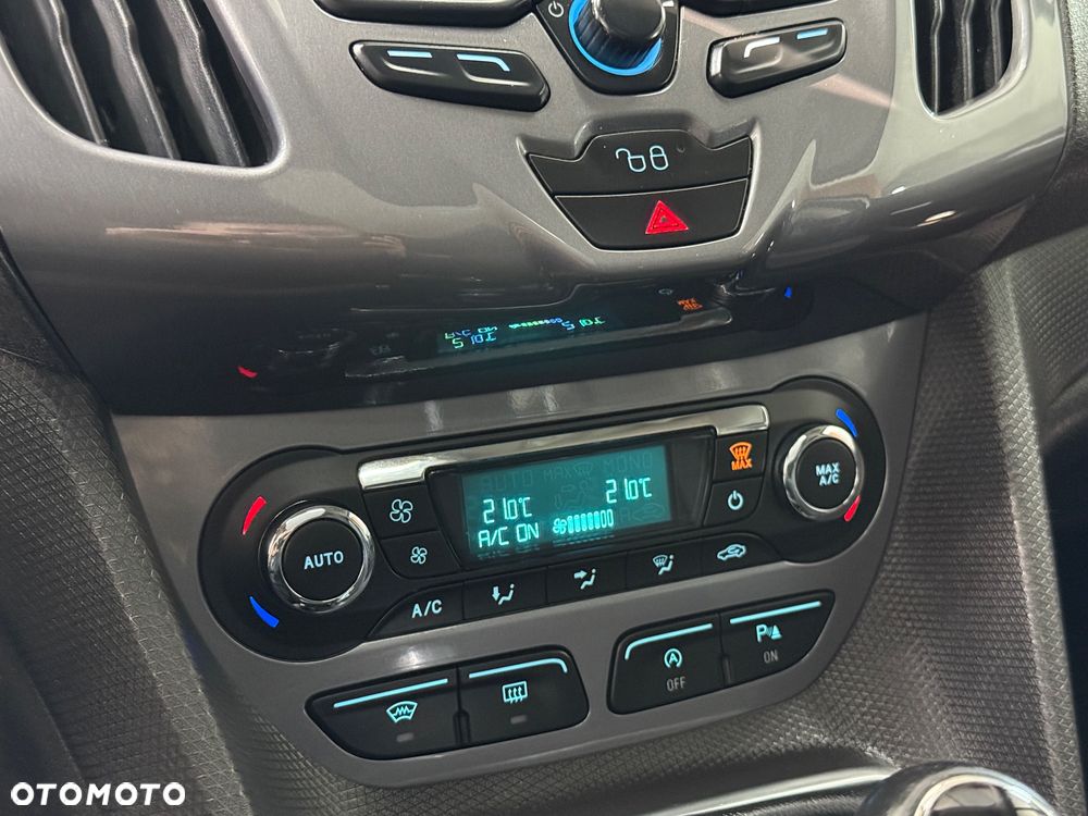 Ford Tourneo Connect Grand 1.5 TDCi Start/Stop Titanium - 22