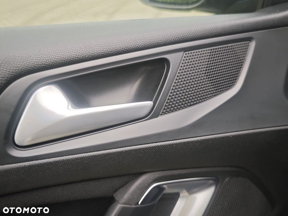 Peugeot 308 1.5 BlueHDi Active S&S - 28