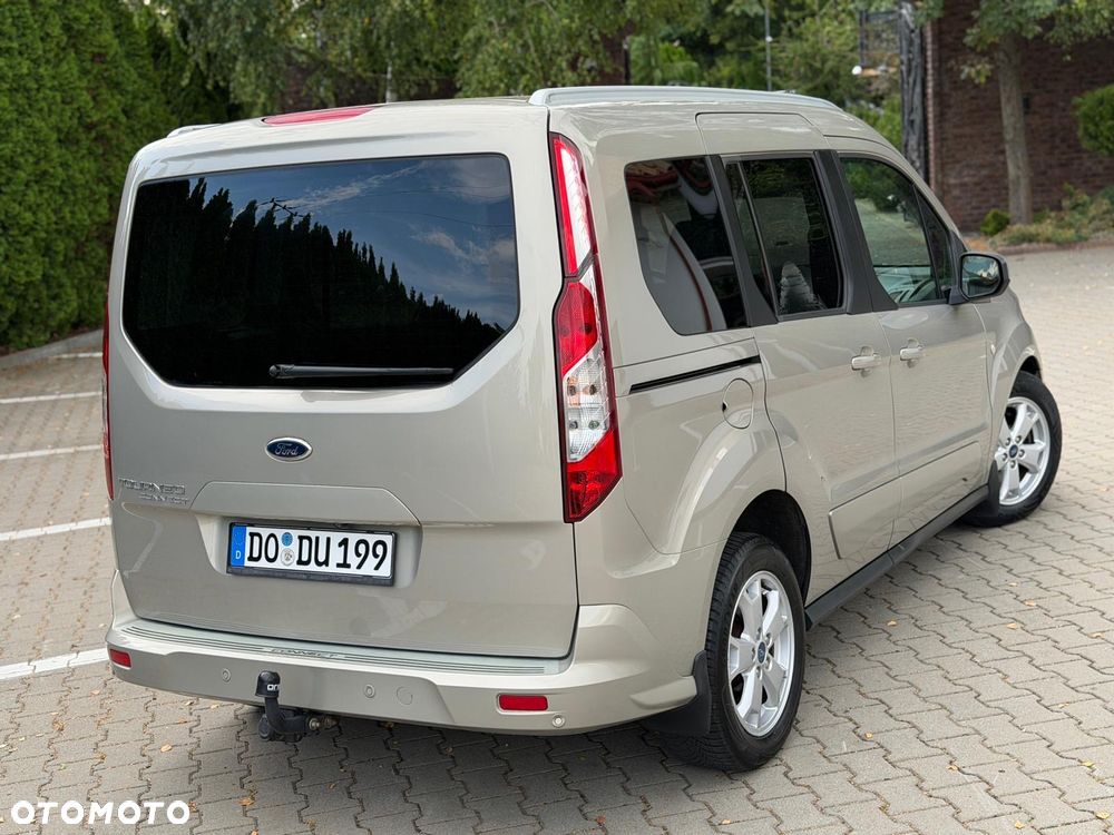 Ford Tourneo Connect - 27