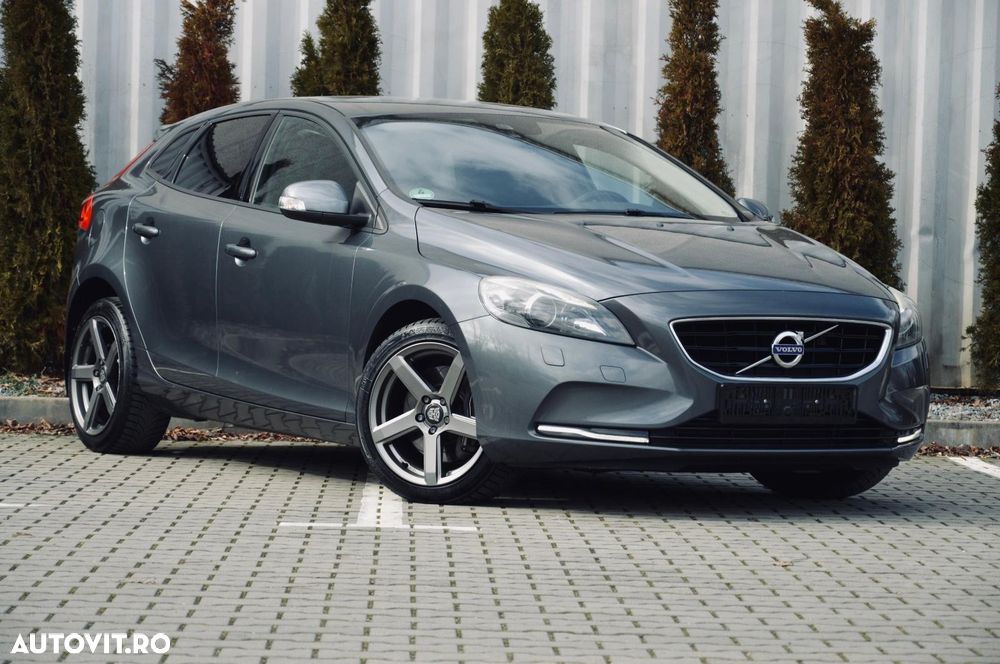 Volvo V40 D3 Geartronic You - 1
