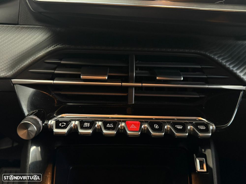 Peugeot 2008 1.5 BlueHDi Active Pack EAT8 - 22