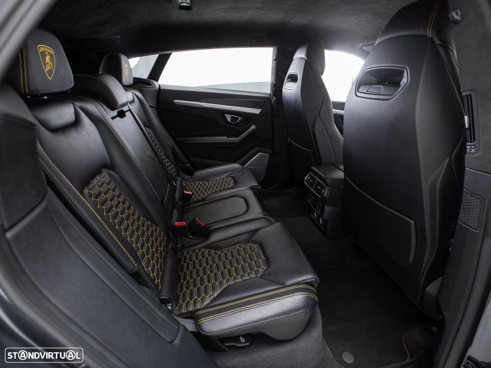 Lamborghini Urus - 12