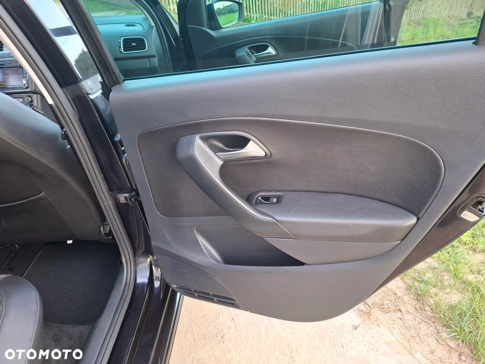 Volkswagen Polo - 14