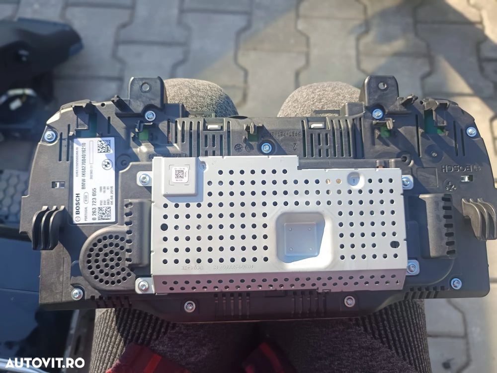 Ceasuri digitale BMW Seria 7 G11 Cod: 20236311 - 2