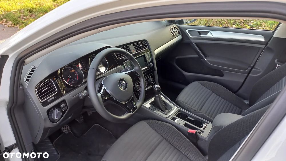 Volkswagen Golf 1.4 TSI BlueMotion Technology Cup - 12