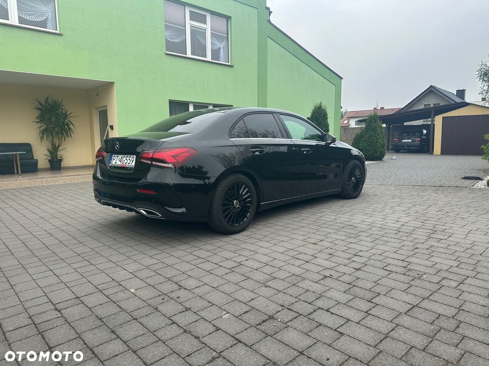 Mercedes-Benz Klasa A 180 d AMG Line 7G-DCT - 4
