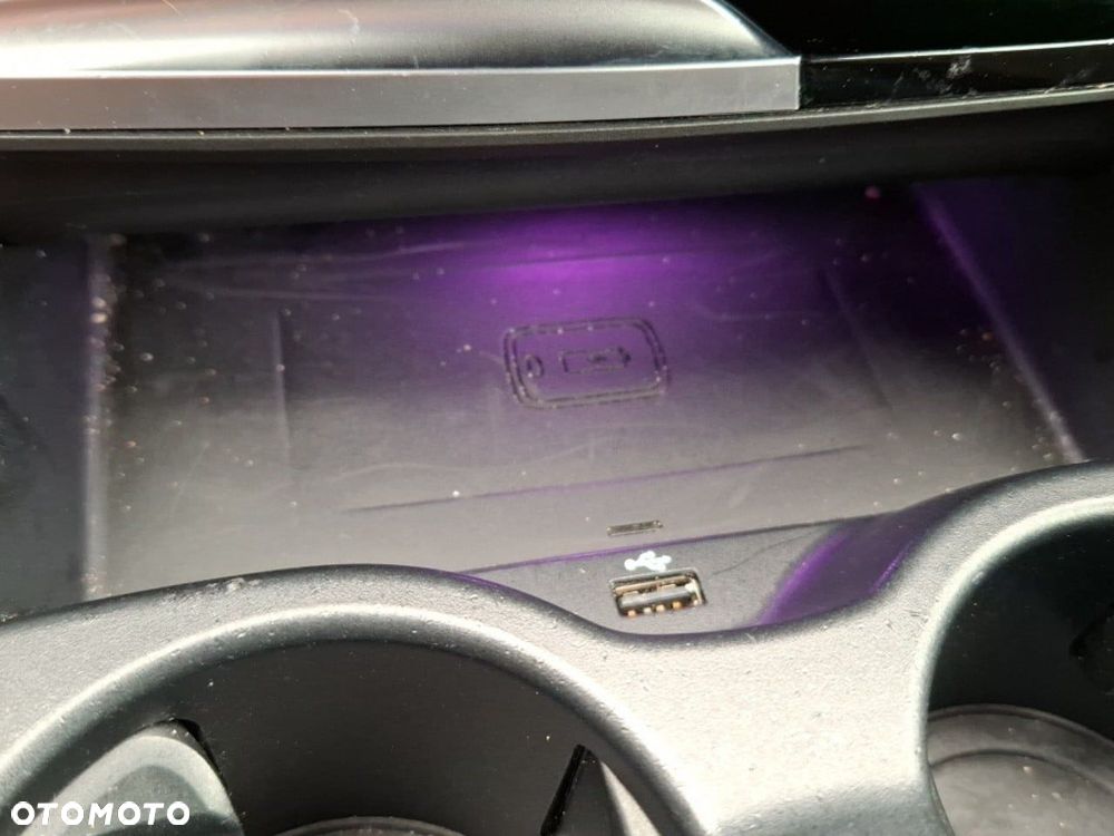 BMW Seria 5 530d Luxury Line - 36