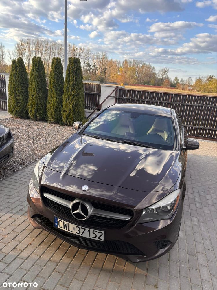 Mercedes-Benz CLA 250 4Matic 7G-DCT Sport - 2