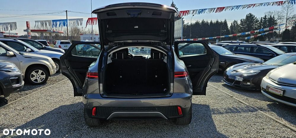 Jaguar E-Pace - 24
