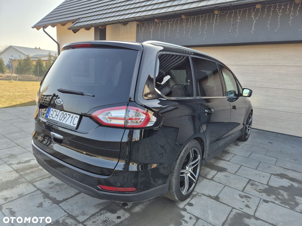 Ford Galaxy - 4