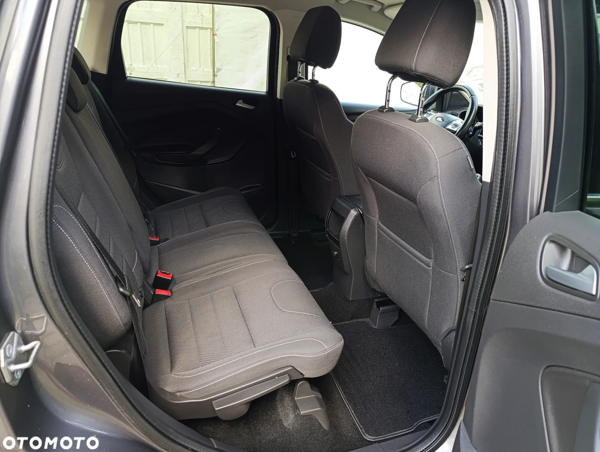 Ford Kuga 2.0 TDCi 2x4 Trend - 7