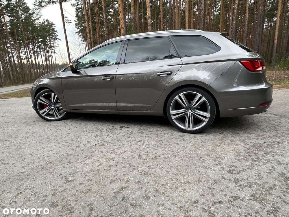 Seat Leon 2.0 TDI FR S&S DSG - 4