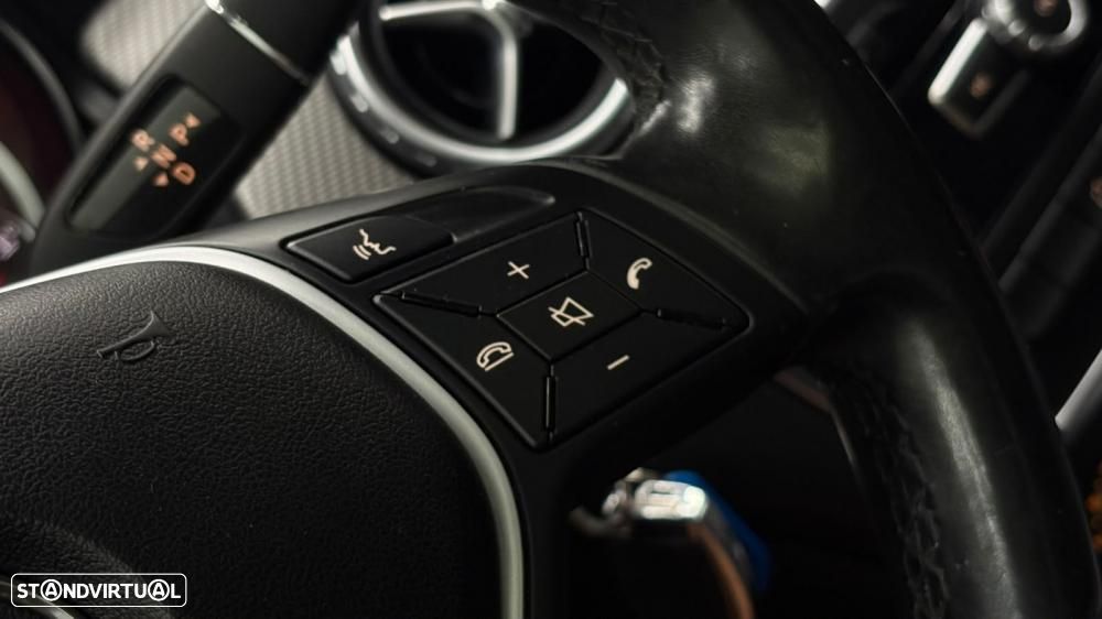 Mercedes-Benz GLA 180 (CDI) d 7G-DCT Urban - 33