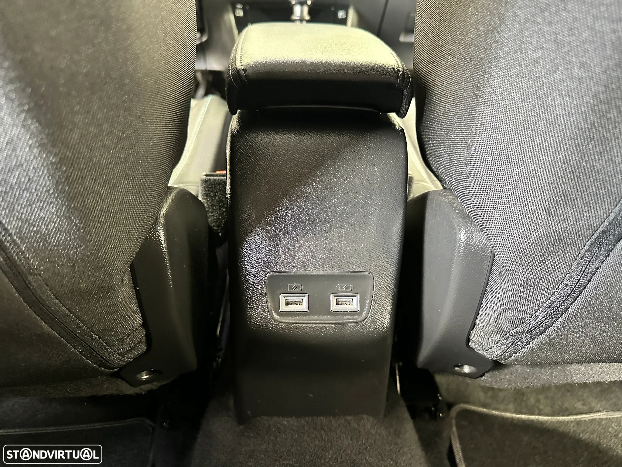 Peugeot 2008 1.5 BlueHDi Allure - 40