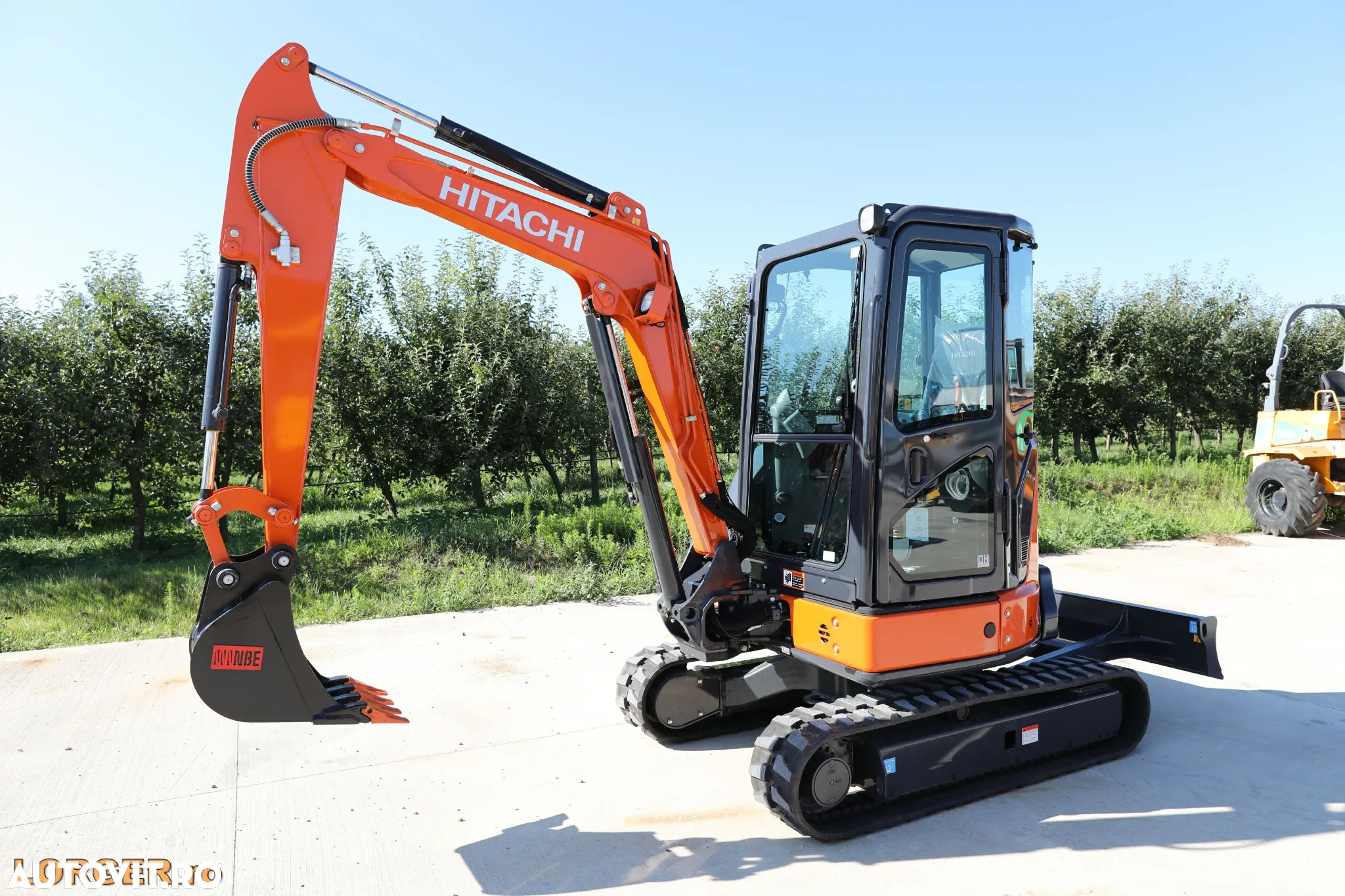 Hitachi ZX33U-5A - 2