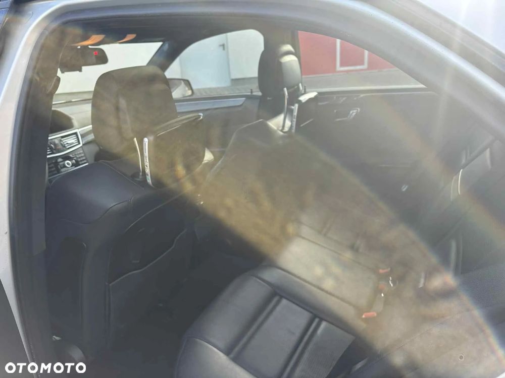 Mercedes-Benz Klasa E 63 AMG T AMG Speedshift 7G-MCT - 6