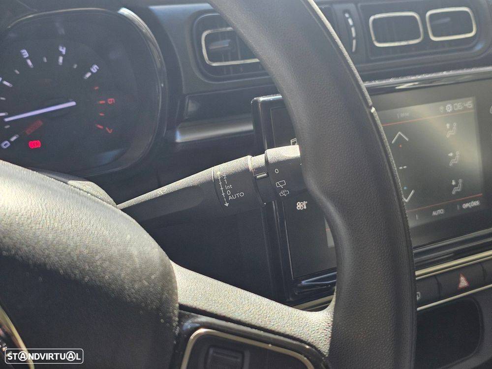 Citroën C3 1.2 PureTech Shine - 19