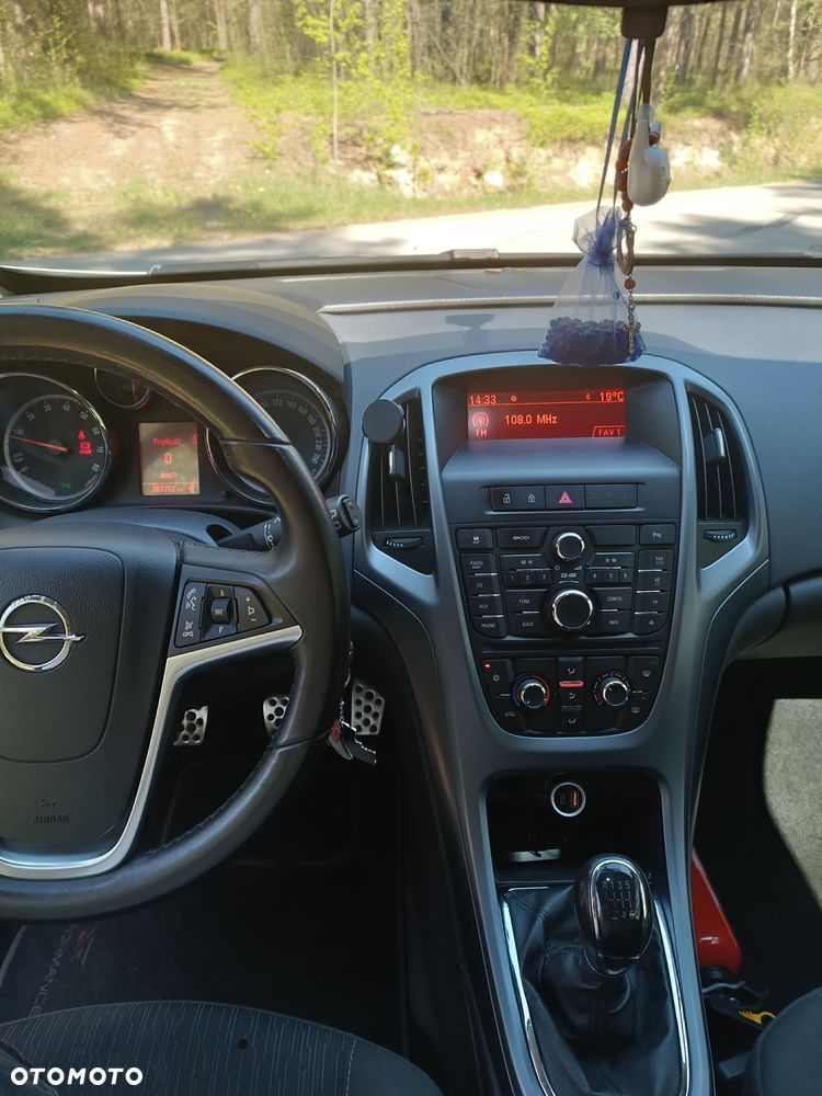 Opel Astra 1.4 T Enjoy - 13