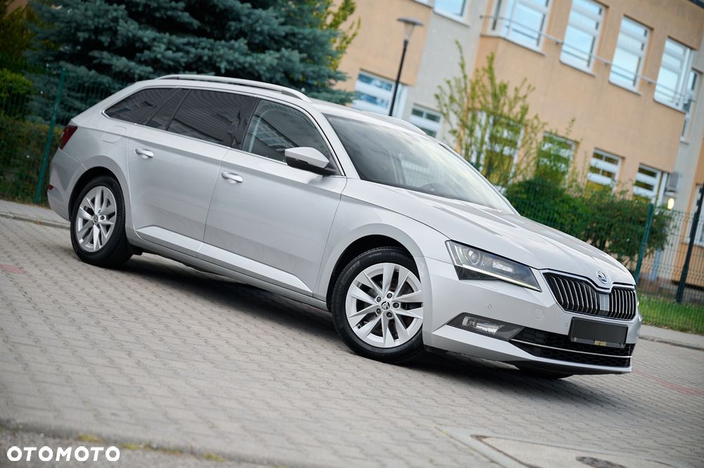 Skoda Superb 2.0 TDI Ambition - 3