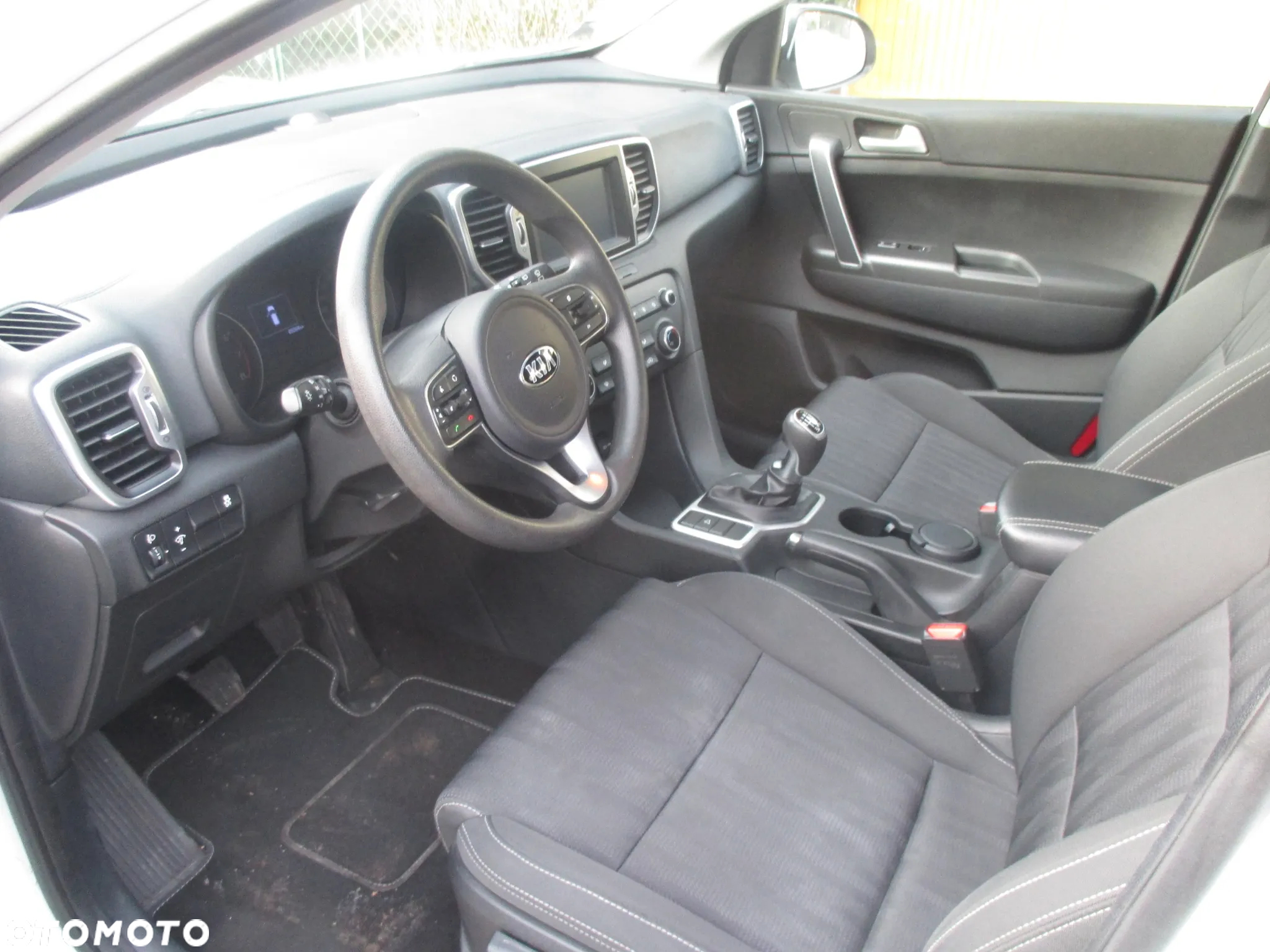 Kia Sportage 1.6 GDI L 2WD - 9