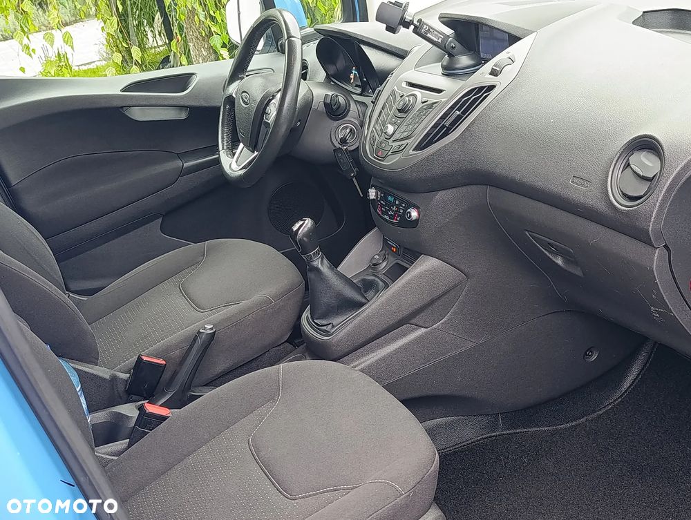 Ford TRANSIT COURIER - 21