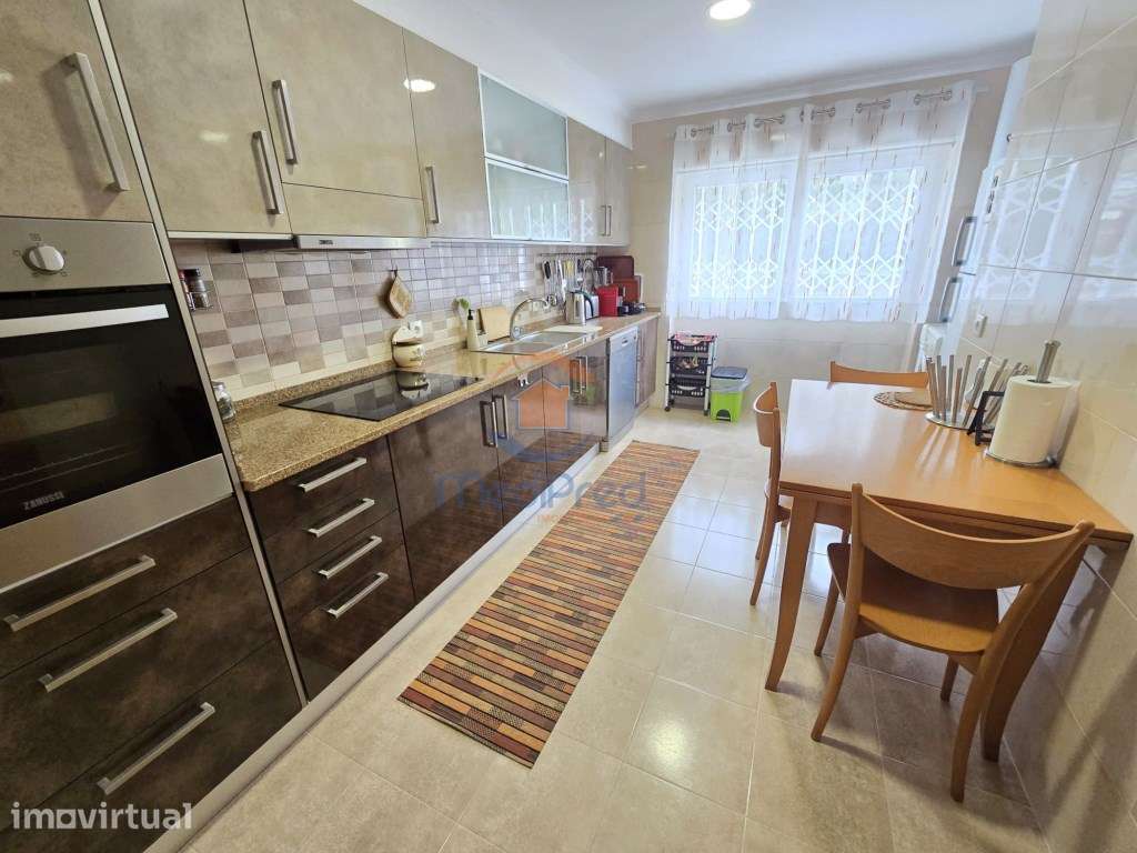 Apartamento T3, a 10 minutos a pé da praia | Sesimbra - Grande imagem: 2/27