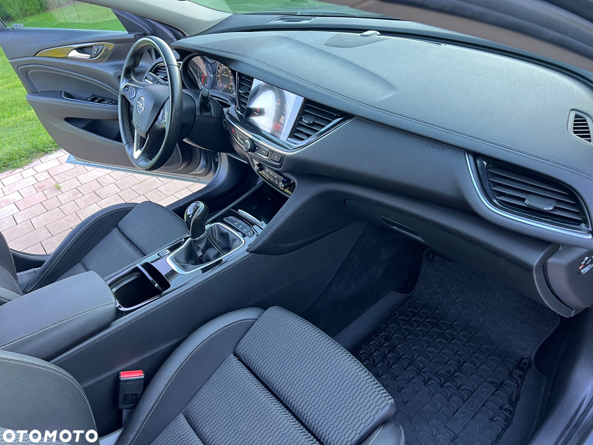 Opel Insignia 1.5 T Elite S&S - 28