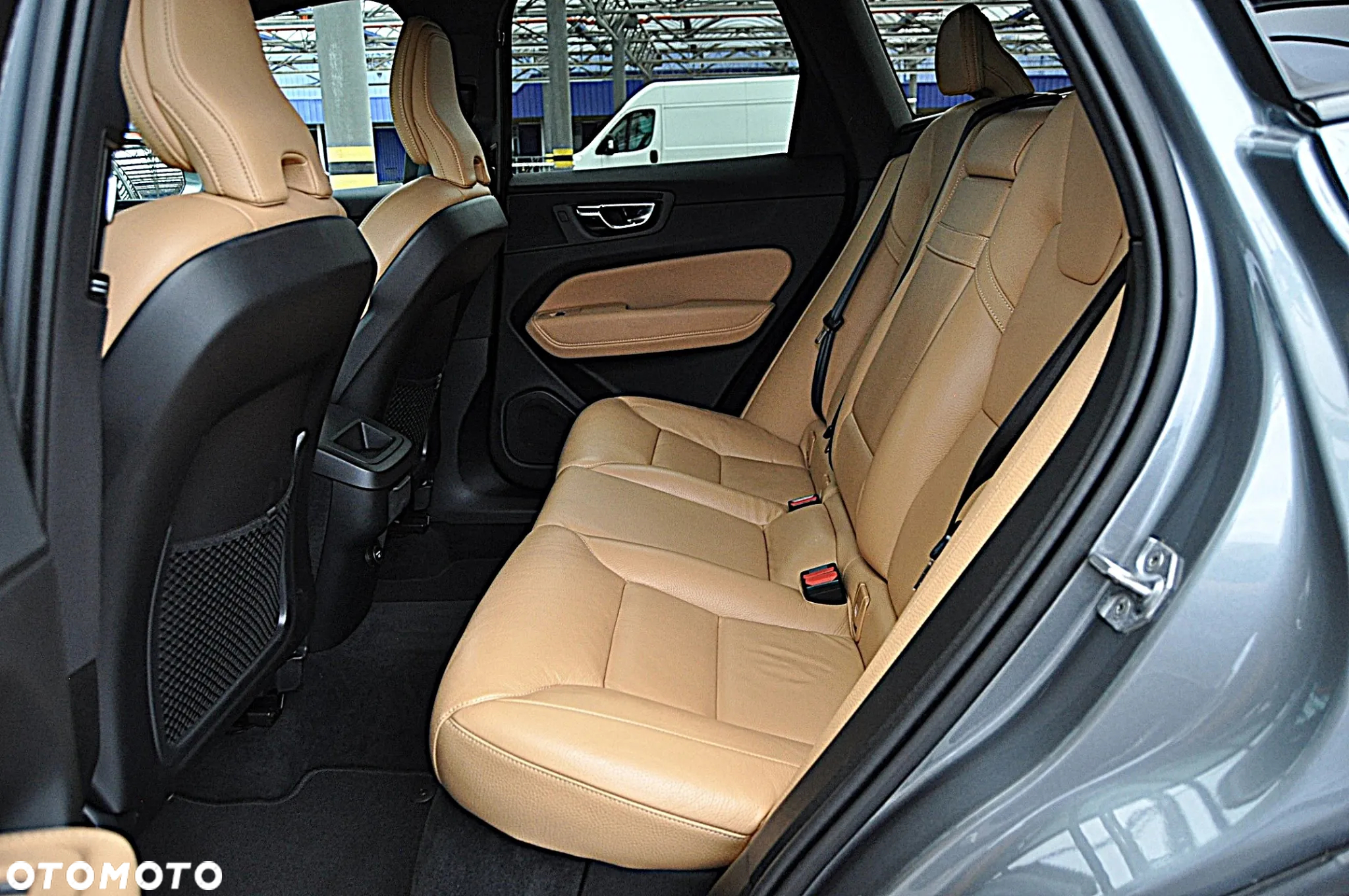 Volvo XC 60 D5 SCR AWD Inscription - 23