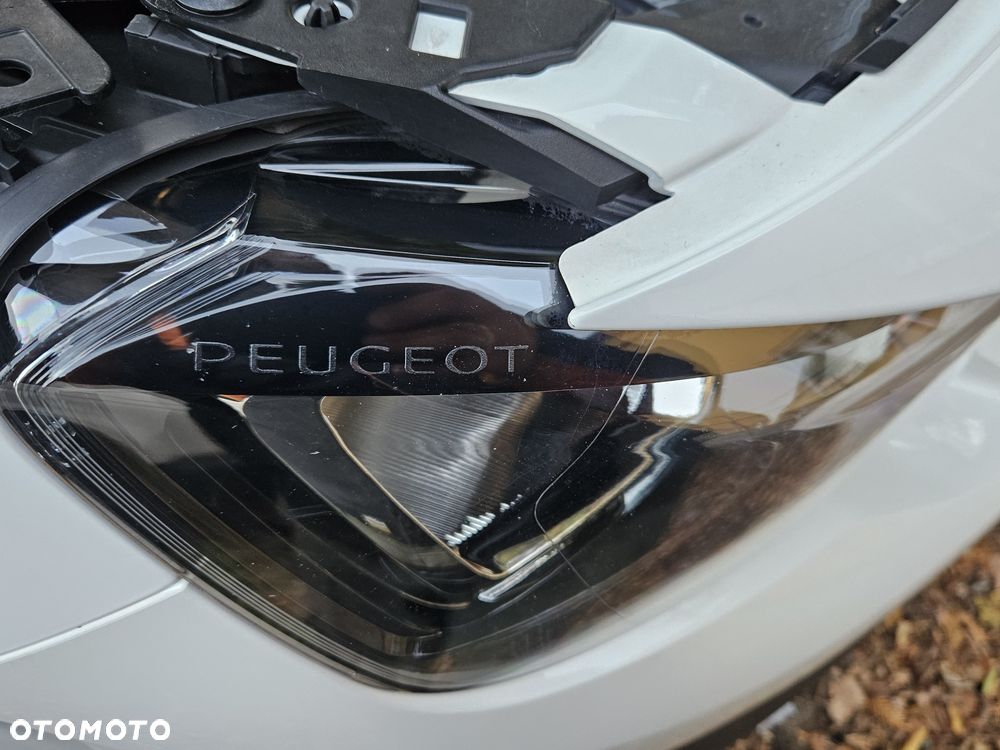 Peugeot Rifter - 14