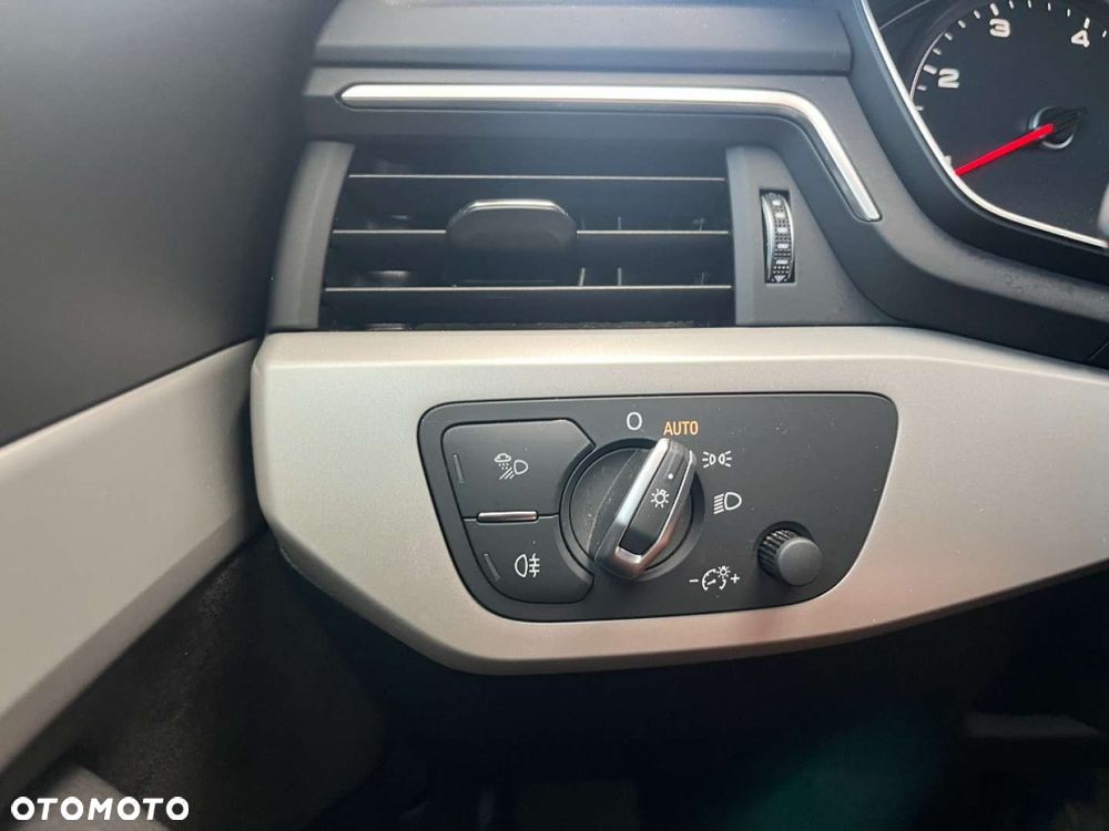 Audi A5 Sportback 2.0 TDI S tronic - 19