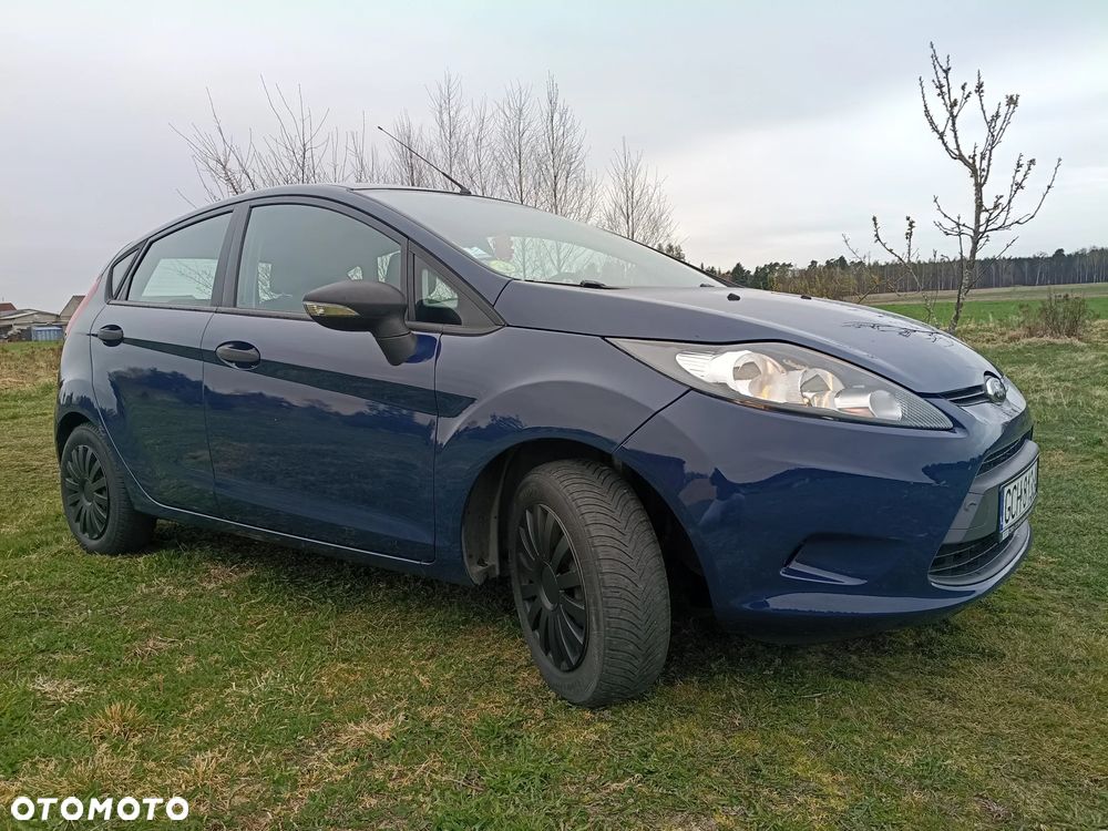 Ford Fiesta - 8