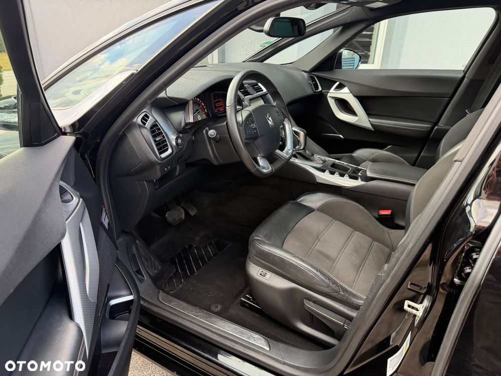 DS Automobiles DS 5 - 6