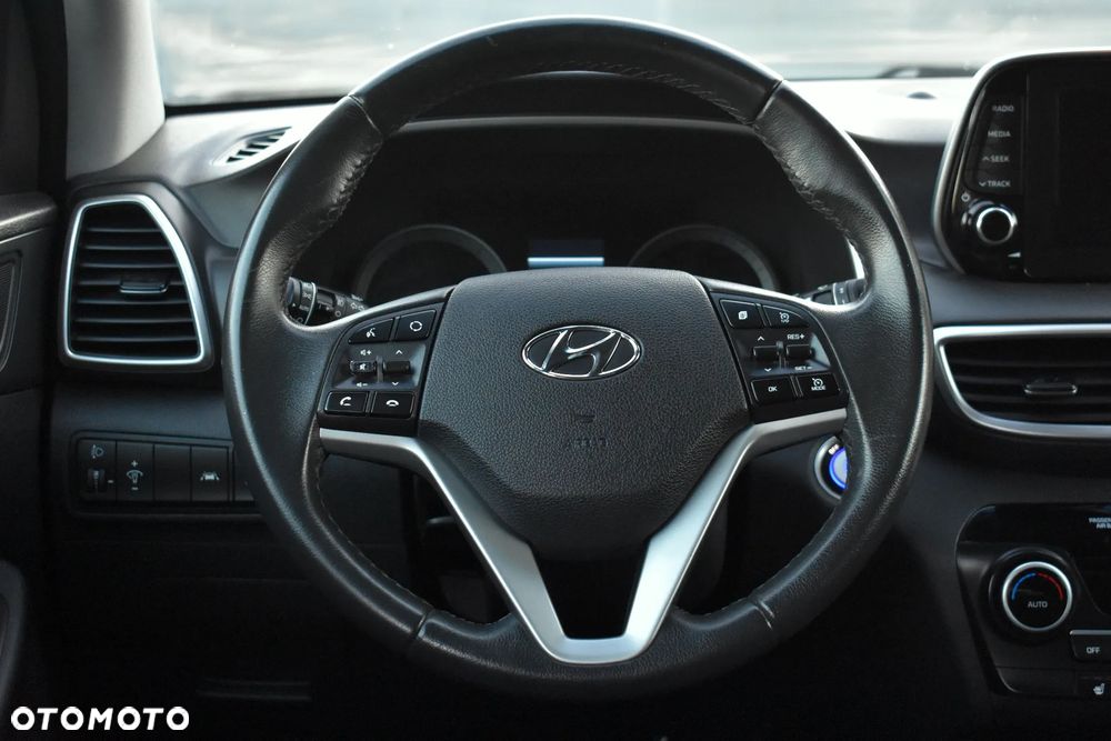 Hyundai Tucson 1.6 CRDi Executive - 28
