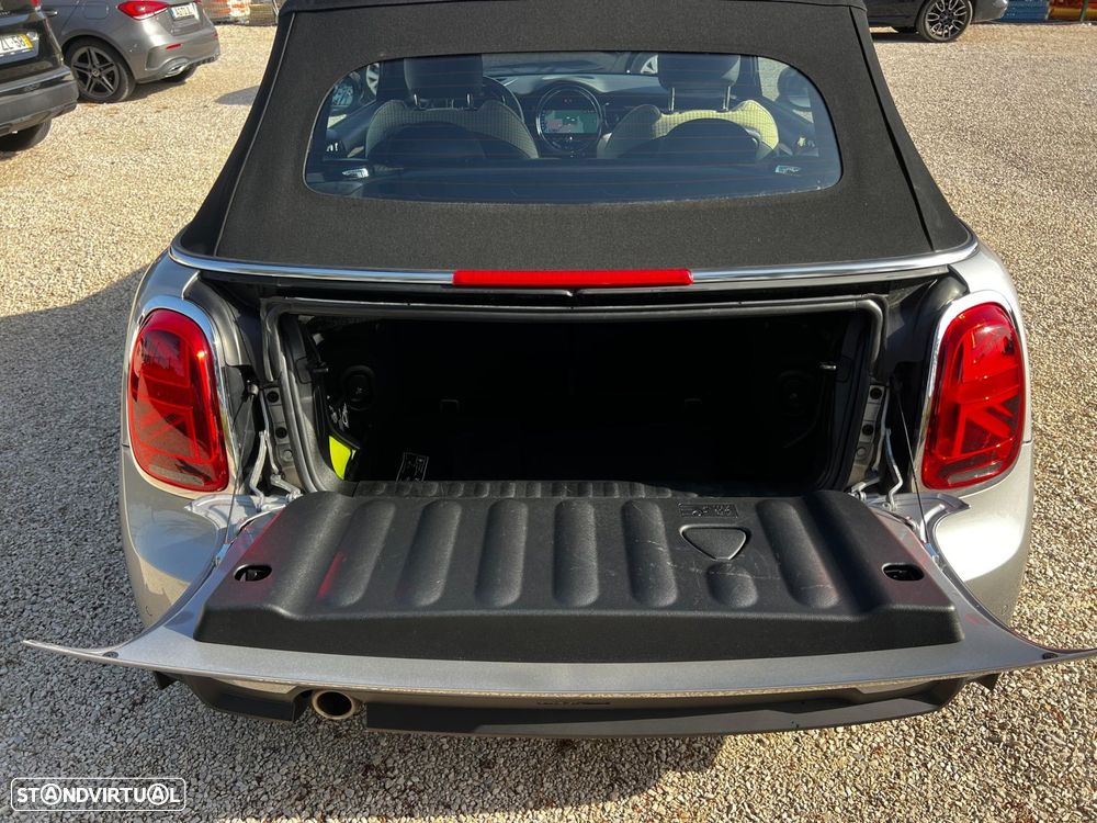 MINI 3 Portas Cooper Premium Classic Auto - 20