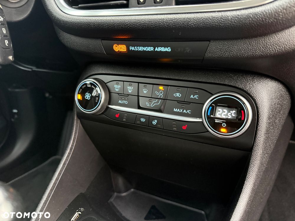 Ford Fiesta 1.0 EcoBoost Titanium ASS - 18