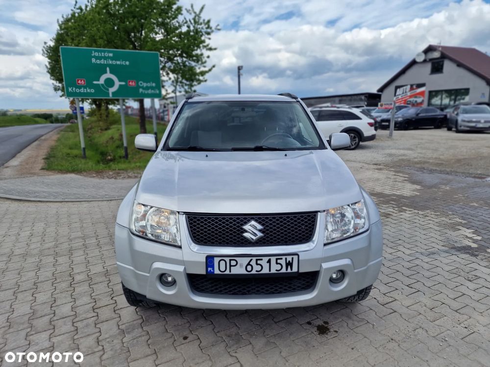 Suzuki Grand Vitara 1.6 - 4