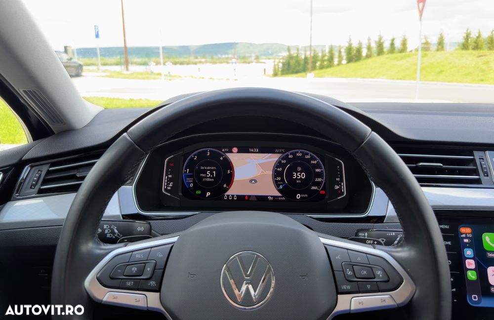 Volkswagen Passat 2.0 TDI SCR DSG Business - 13