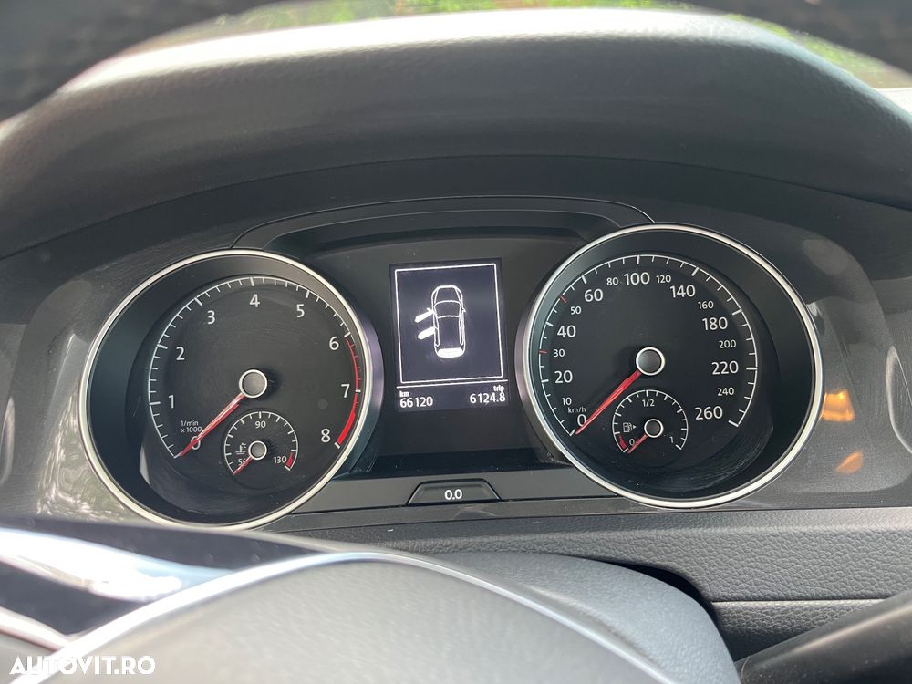 Volkswagen Golf 1.5 TSI Comfortline - 9