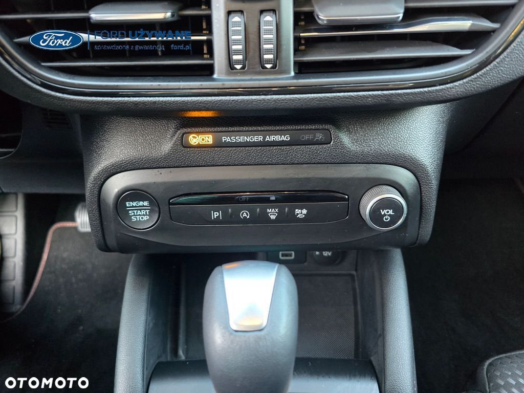 Ford Focus - 11