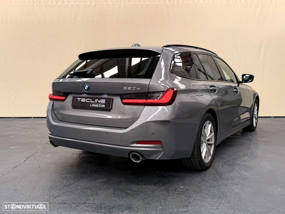 BMW 320 e Aut. Advantage - 12