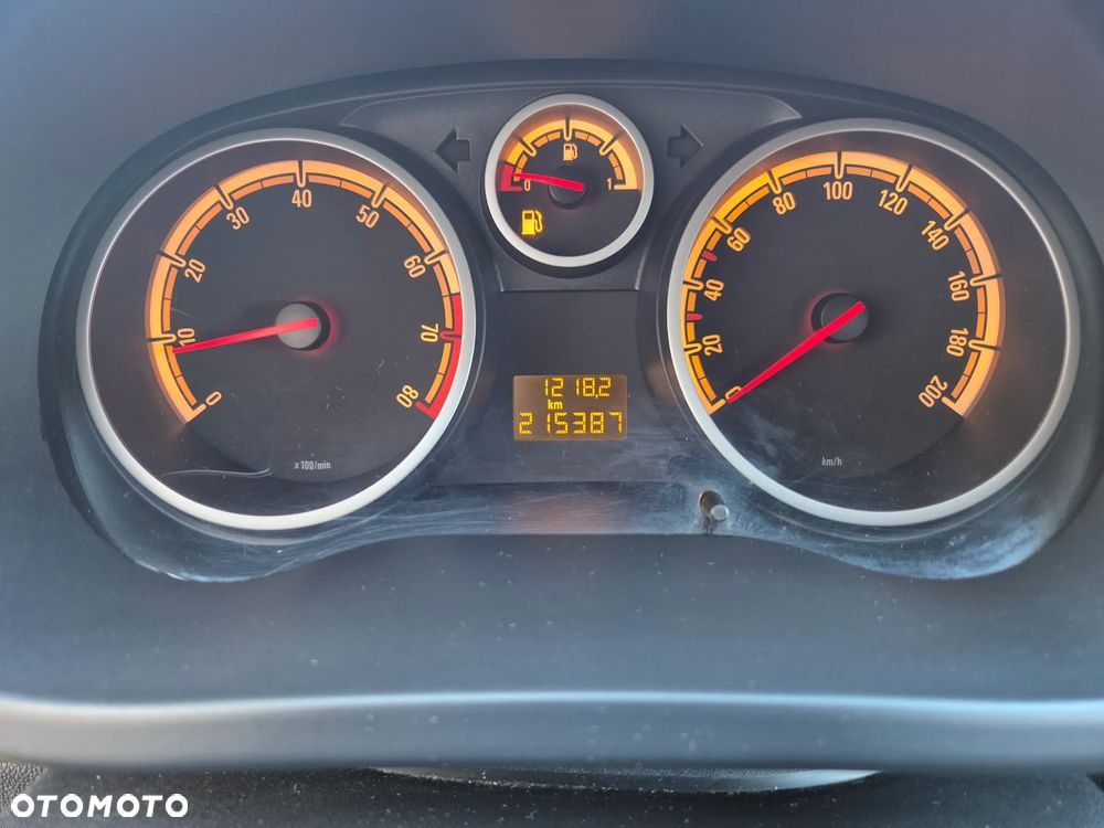 Opel Corsa 1.2 16V Easytronic Cosmo - 8